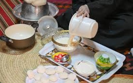 صناعة الألبان التقليدية في الحدود الشمالية.. موروث أصيل تتناقله الأجيال في السعودية