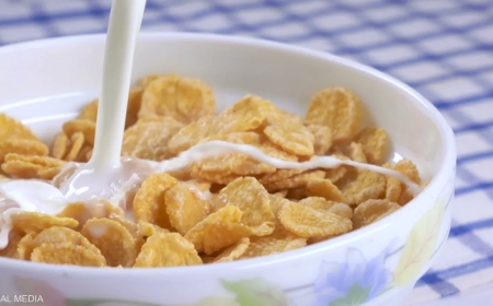 تتناولها كل يوم.. 10 وجبات شائعة غنية بـ"السكر الخفي"