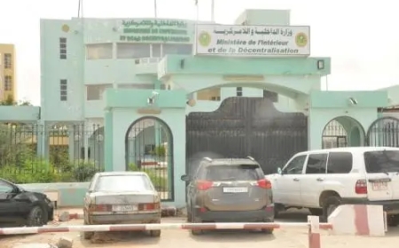 وزارة الداخلية تسلم الأوصال المؤقتة لمشاريع بعض الأحزاب السياسية