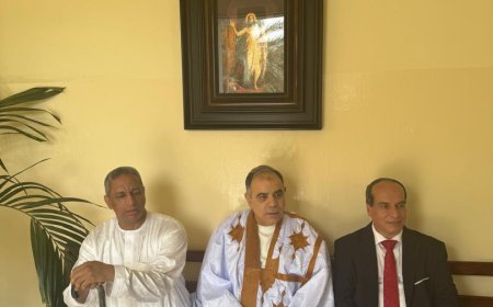 وفد مؤسسة رسالة السلام يزور الكنيسة الكاثوليكية بداكار