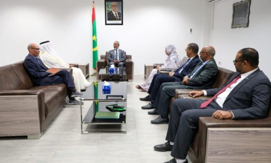 وزير الصحة يبحث مع السفير الكويتي سبل تعزيز التعاون في المجال الصحي