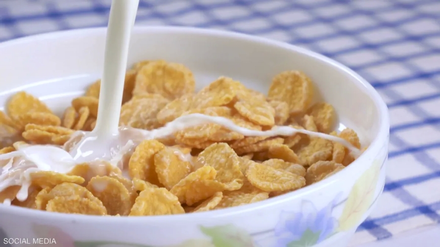 تتناولها كل يوم.. 10 وجبات شائعة غنية بـ"السكر الخفي"