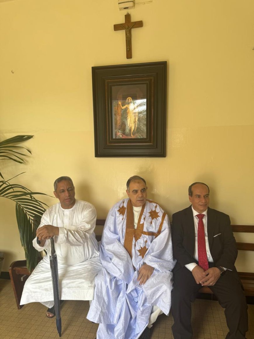 وفد مؤسسة رسالة السلام يزور الكنيسة الكاثوليكية بداكار