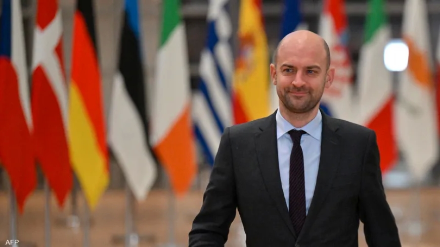 فرنسا تندد برفض أميركا منح تأشيرات لمسؤولين فلسطينيين