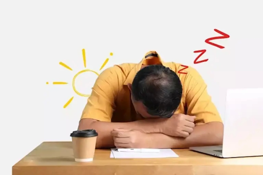 أسباب النعاس أثناء النهار.. ما علاقته بالتغذية؟