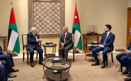 عاهل الأردن يطالب بحشد موقف دولي لوقف إطلاق النار في قطاع غزة