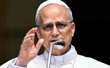 بابا الفاتيكان يعرب عن تضامنه مع الفلسطينيين في قطاع غزة