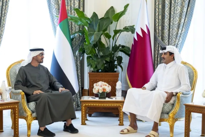 محمد بن زايد يؤكد دعم الإمارات لكل إجراءات قطر في حماية سيادتها