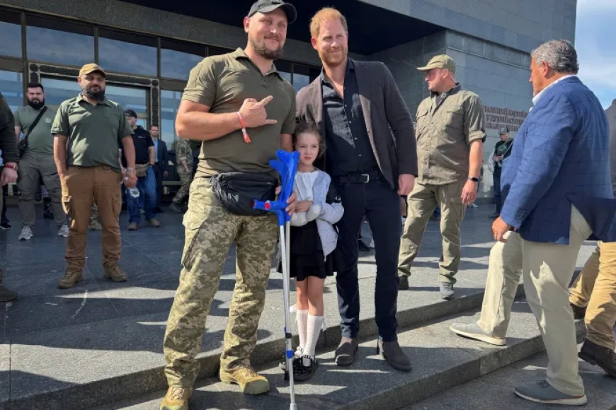 الأمير هاري يزور أوكرانيا للمساعدة في إعادة تأهيل جنود جرحى