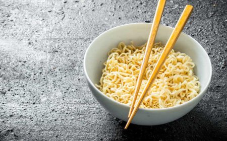 لماذا تسبب الوفاة؟ أبرز أضرار الشعرية سريعة التحضير «النودلز»