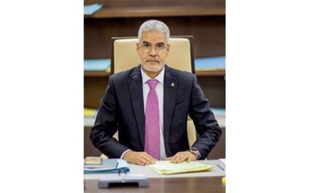 وزير الزراعة والسيادة الغذائية بتوجه الى القاهرة