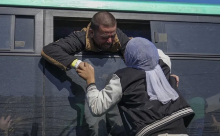 حراك مكثف لتنفيذ صفقة تبادل المحتجزين والأسرى ضمن اتفاق غزة