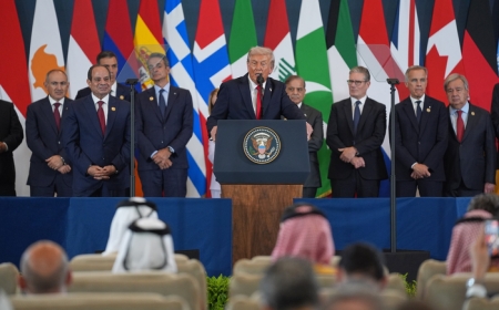 إيران تدافع عن قرارها بعدم المشاركة في قمة شرم الشيخ