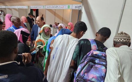 إقبال متواصل وغير مسبوق على جناح مؤسسة رسالة السلام في معرض نواكشوط الدولي للكتاب