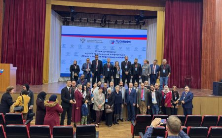 انطلاق فعاليات المؤتمر الدولي "السلام بين الشعوب" في موسكو بمشاركة مؤسسة "رسالة السلام"