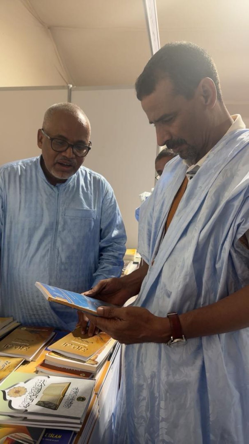 إشادة دولية بفكر «رسالة السلام».. وزير الثقافة الموريتاني يثني على كتاب «الطلاق يهدد أمن المجتمع» في معرض نواكشوط الدولي للكتاب