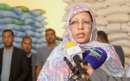 مفوضة الأمن الغذائي تدشن مخزنا جديدا للمفوضية في جگني