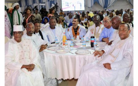 وزير الثقافة يترأس احتفالية بمرور 40 عاما على عطاء الفنان الموريتاني السنغالي بابا مال