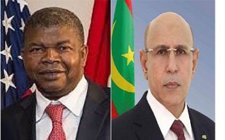 رئيس الجمهورية يهنئ نظيره الأنغولي