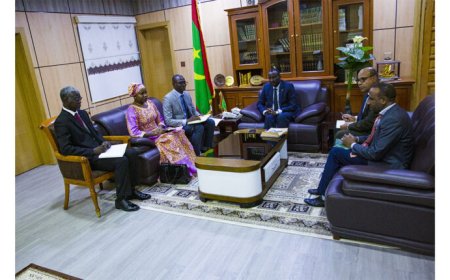 وزير العدل يستقبل وفدا من منظمة أرض الرجال السويسرية