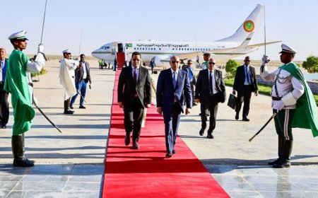 رئيس الجمهورية يعود إلى نواكشوط بعد المشاركة في مراسم تنصيب رئيس جمهورية كوت ديفوار