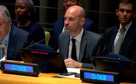 فرنسا تدعو أوروبا لتحقيق الاستقلال الاستراتيجي في مواجهة أميركا