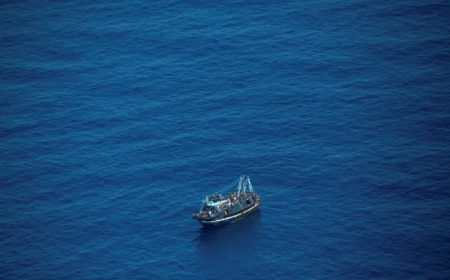 وفاة 14 مصريا في غرق مركب للهجرة غير الشرعية قرب جزيرة كريت