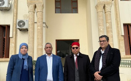 اتفاق بين جامعة الزيتونة ومؤسسة رسالة السلام لفتح مكتبة الجامعة أمام مؤلفات الشرفاء الحمادي