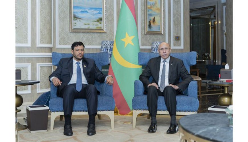 رئيس الجمهورية يلتقي نائب رئيس مجلس القيادة الرئاسي اليمني الدوحة