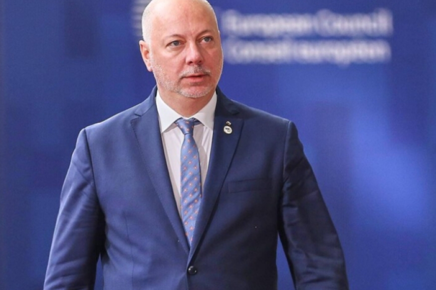 رئيس الوزراء البلغاري يعلن استقالة حكومته غداة تظاهرة حاشدة