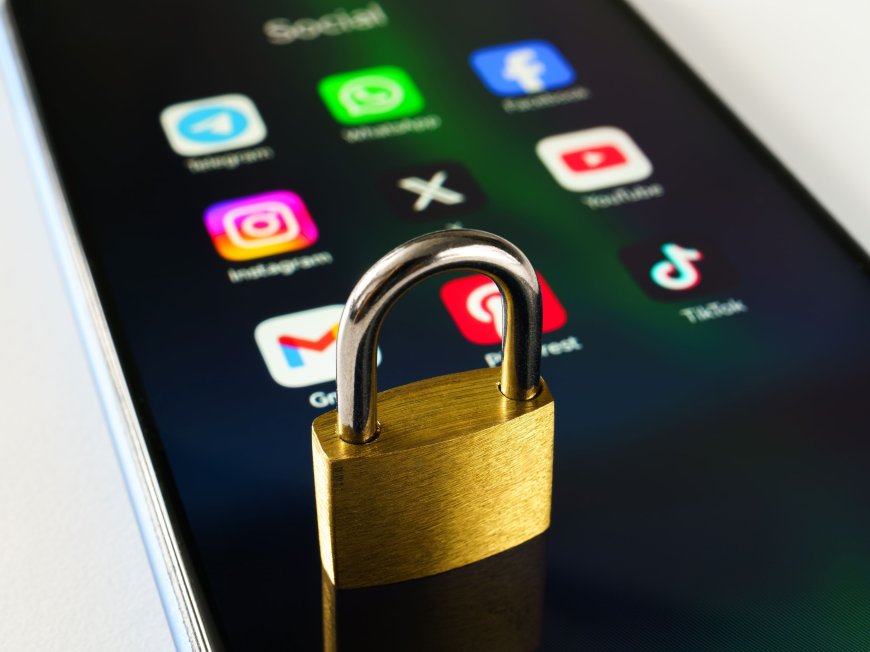 غالبية الألمان يؤيدون حظر وسائل التواصل الاجتماعي لمن هم دون 16 عاما