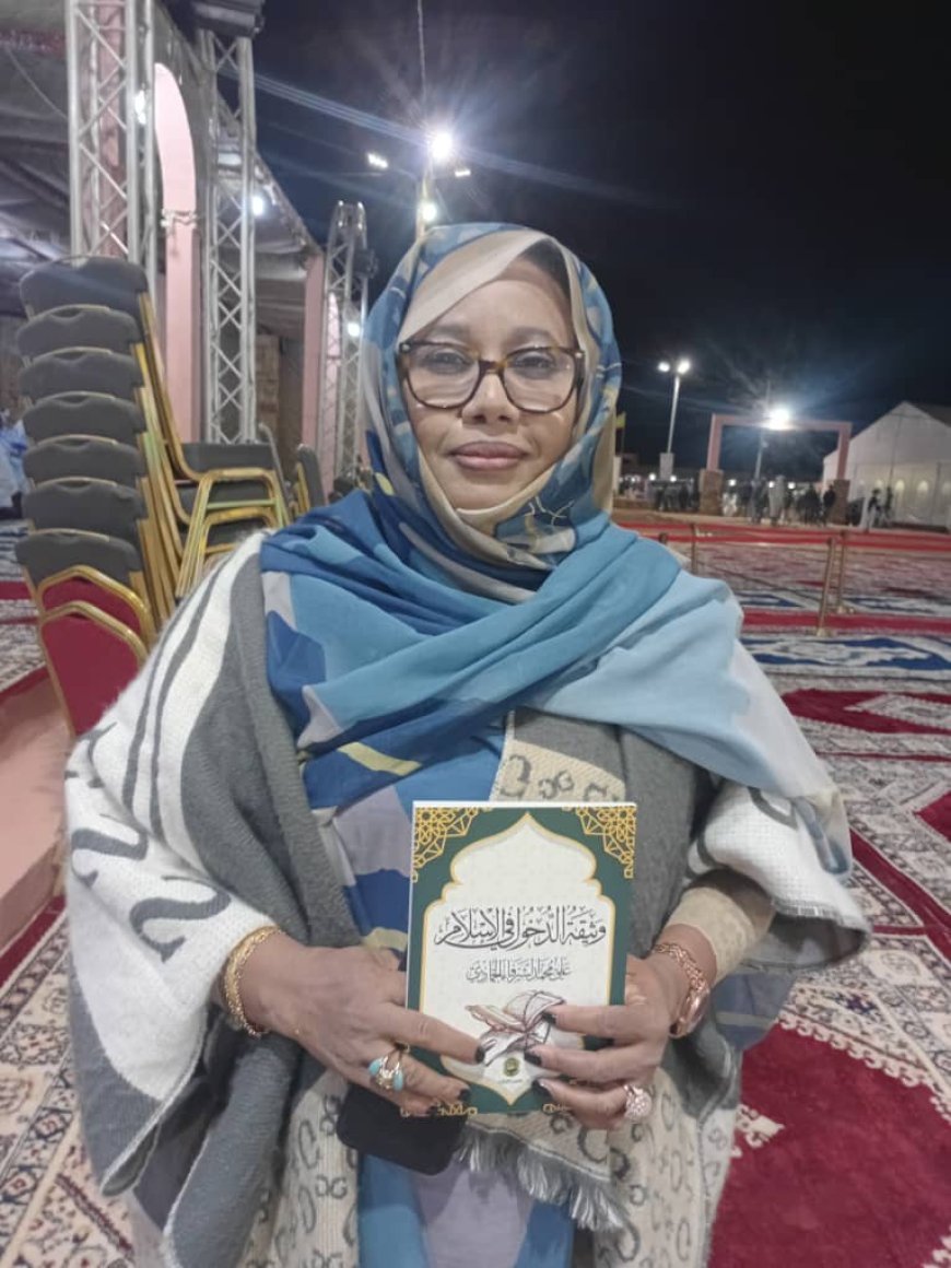 مؤسسة رسالة السلام توزع مئات الكتب بمهرجان وادان والمثقفون يشيدون